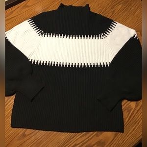 Woman’s size XXL black and white turtle neck sweater love at first find